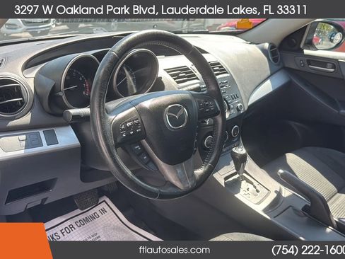 Used 2013 MAZDA MAZDA3 i Touring image 23