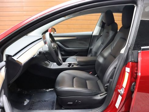 Used 2023 Tesla Model 3 Standard Range image 29