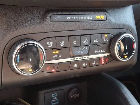Used 2023 Ford Escape ST-Line AWD/4WD image 17