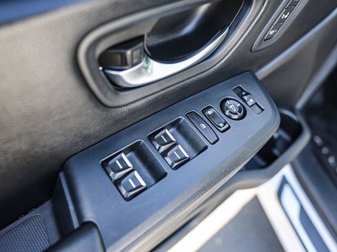 Certified 2025 Honda Pilot EX-L image 13