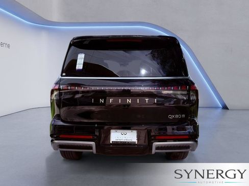 Certified 2026 INFINITI QX80 Luxe AWD/4WD image 6