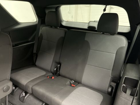 Certified 2023 Chevrolet Traverse LT image 13