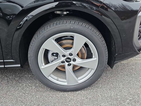 New 2025 Audi Q5 Premium Plus image 4