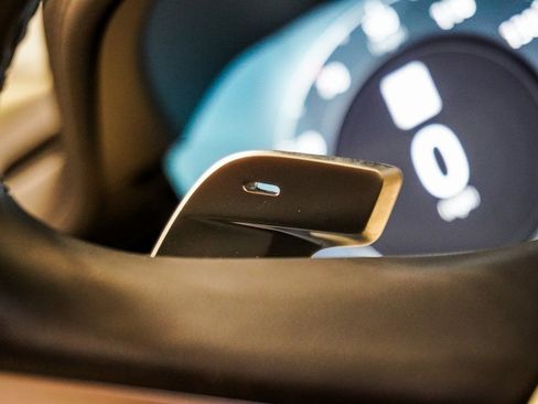 Used 2023 Land Rover Range Rover SE image 33