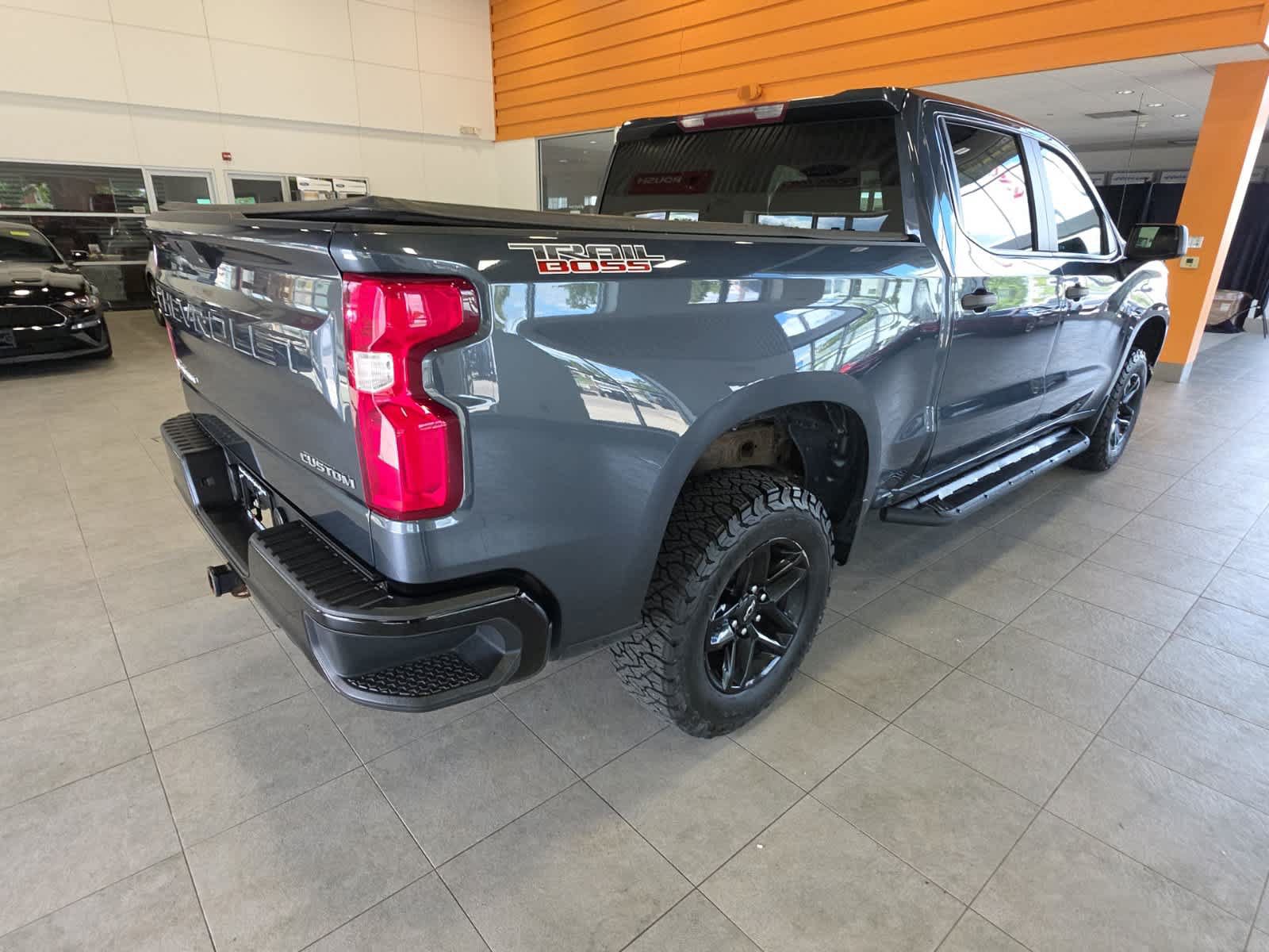 Used 2020 Chevrolet Silverado 1500 Custom Trail Boss w/ Custom Convenience Package AWD/4WD image 7