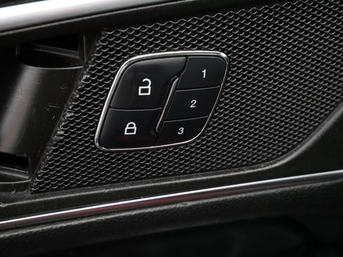 Used 2015 Ford Edge Titanium w/ Equipment Group 301A image 19