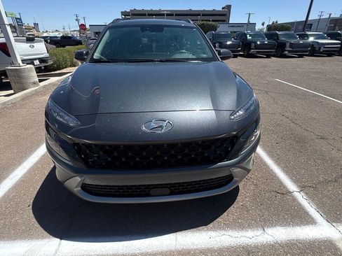 Used 2022 Hyundai Kona Limited w/ Cargo Package FWD image 10