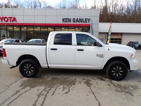 Used 2019 RAM 1500 Express image 2