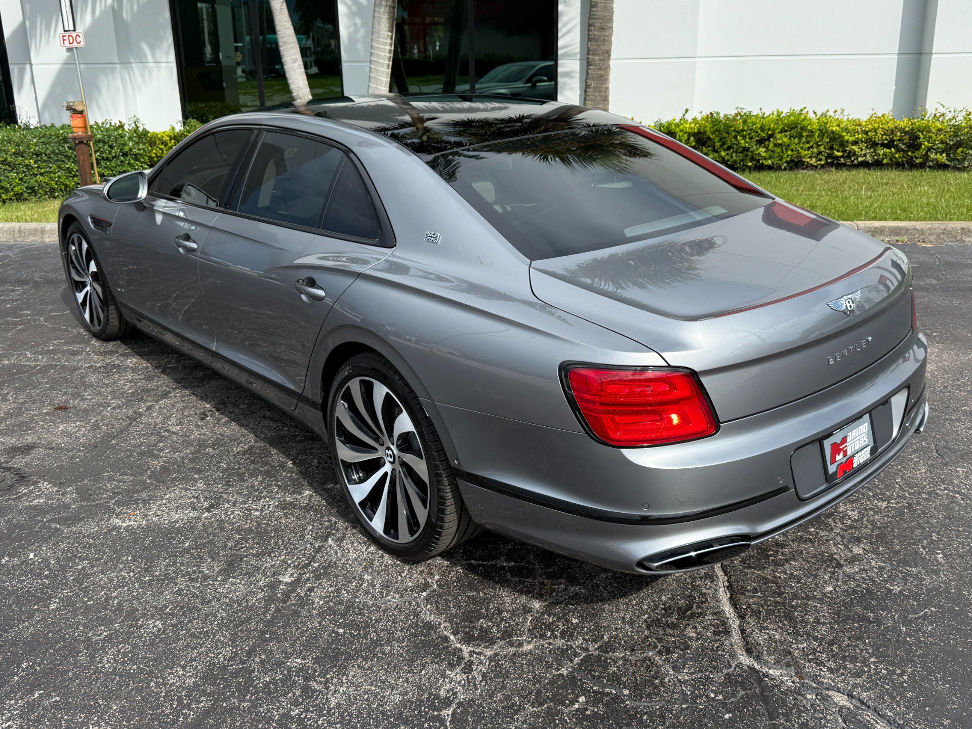 Used 2020 Bentley Flying Spur W12 AWD/4WD image 17