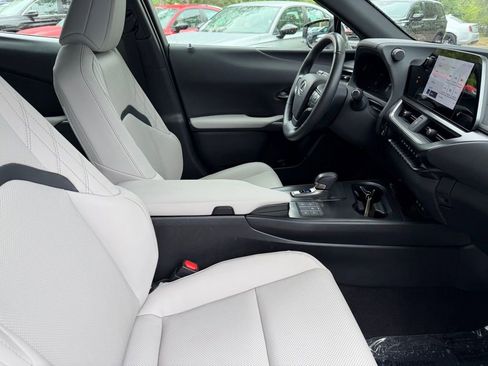 Used 2025 Lexus UX 300h FWD w/ Cold Area Package image 8