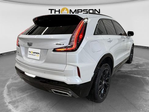 Used 2025 Cadillac XT4 Sport w/ LPO, Onyx Lite Package AWD/4WD image 5