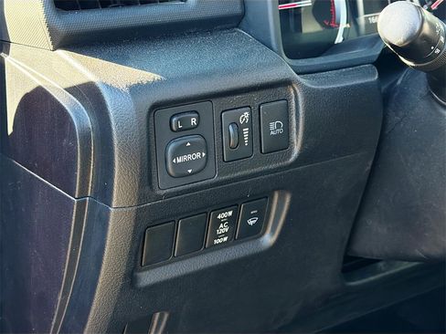 Used 2023 Toyota 4Runner TRD Off-Road Premium image 10