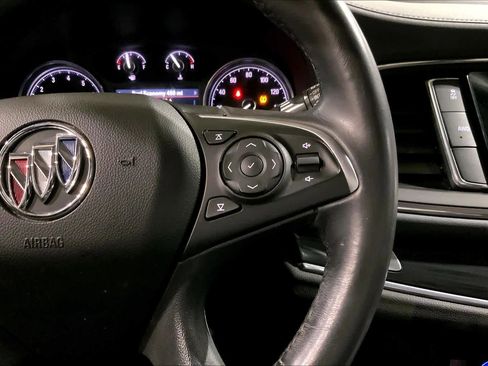 Used 2021 Buick Enclave Essence w/ Sound and Sites Package image 24