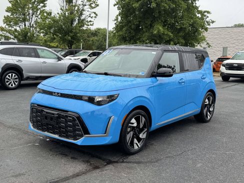 Used 2023 Kia Soul GT-Line FWD image 5