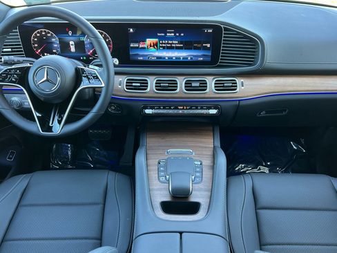 New 2026 Mercedes-Benz GLE 350 4MATIC image 3