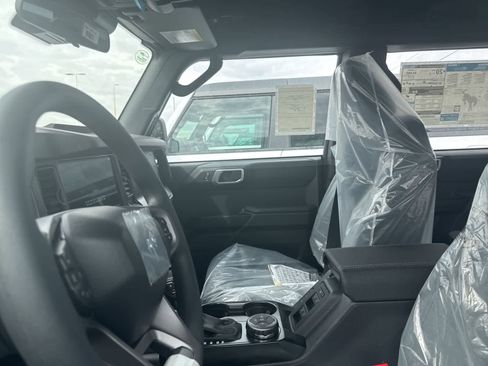 New 2026 Ford Bronco 4-Door AWD/4WD image 29