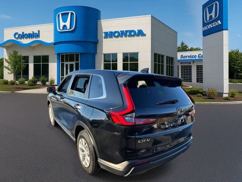 Used 2025 Honda CR-V LX image 4