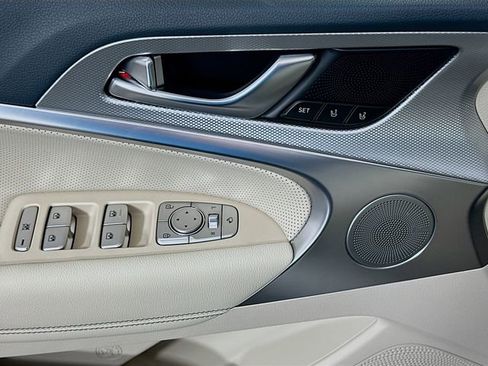 New 2026 Genesis G70 2.5T Prestige image 20
