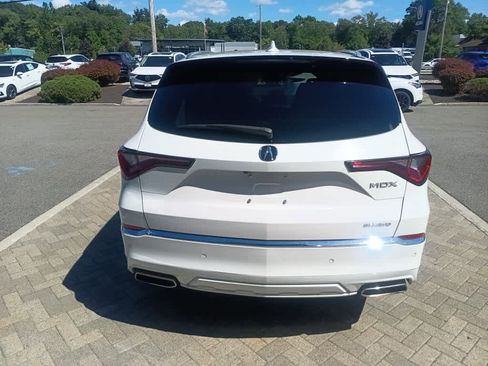 Used 2025 Acura MDX SH-AWD w/ Advance Package image 5