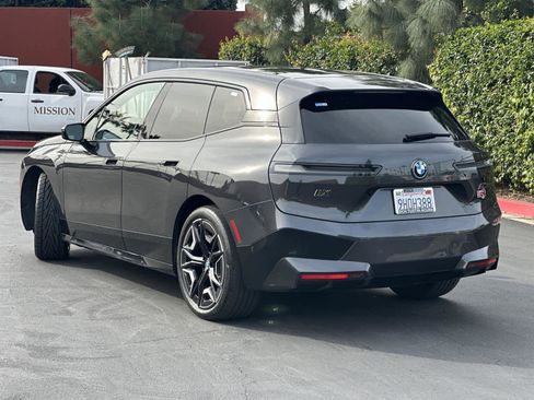 Used 2024 BMW iX M60 image 4