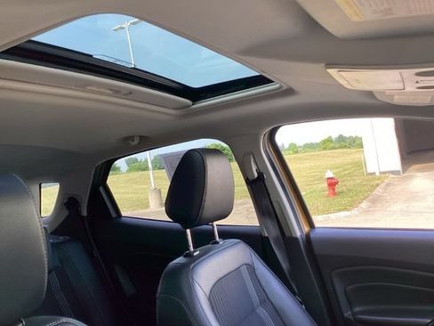 Used 2022 Ford EcoSport SES w/ Interior Protection Package AWD/4WD image 21
