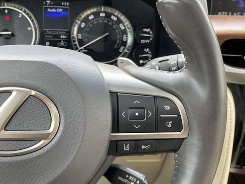 Used 2021 Lexus LX 570 4WD w/ Luxury Package image 40