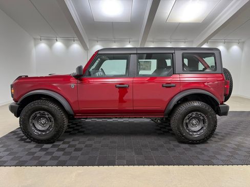 New 2025 Ford Bronco 4-Door w/ Sasquatch Package AWD/4WD image 4