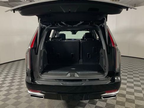 Certified 2023 Cadillac Escalade Premium Luxury w/ Performance Package image 29