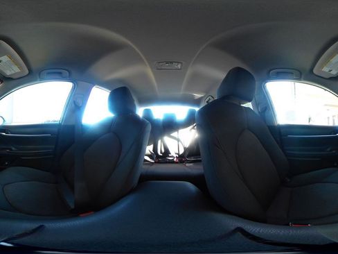 Used 2023 Toyota Camry LE image 42