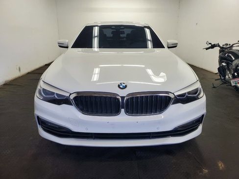 Used 2018 BMW 530i xDrive 530i xDrive AWD 4dr Sedan image 2