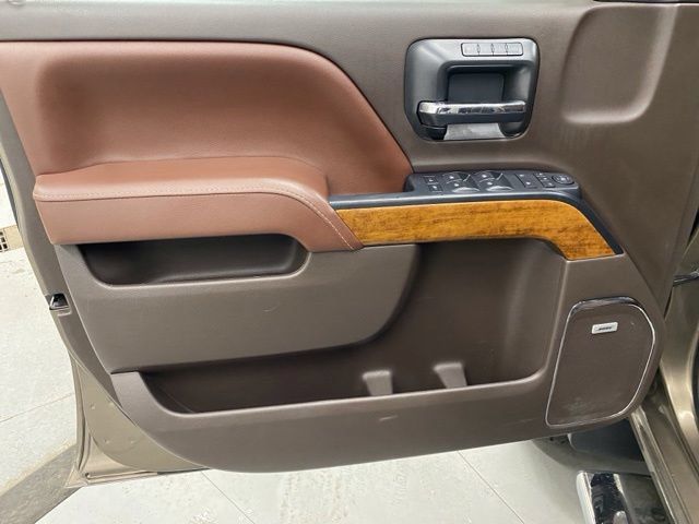 Used 2015 Chevrolet Silverado 1500 High Country w/ High Country Premium Package AWD/4WD image 25