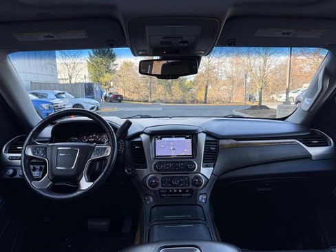 Used 2017 GMC Yukon Denali w/ Open Road Package image 43