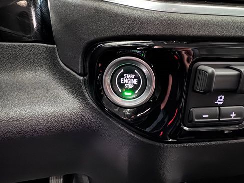 Certified 2023 Chevrolet Silverado 1500 LTZ image 23