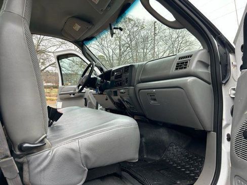 Used 2004 Ford F350 XL AWD/4WD image 33