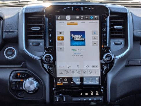 Used 2024 RAM 1500 Laramie image 18