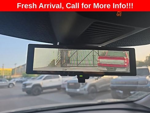 Used 2023 Nissan Ariya AWD/4WD image 10