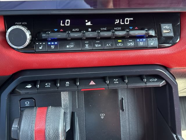 Used 2025 Toyota Tundra TRD Pro AWD/4WD image 23