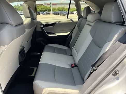 Used 2021 Toyota RAV4 XLE Premium FWD image 19