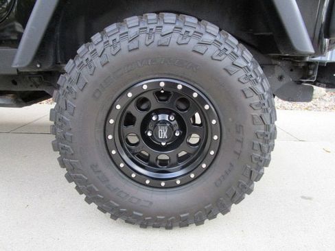 Used 2000 Jeep Wrangler Sport image 8