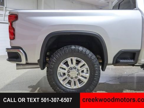 Used 2021 Chevrolet Silverado 3500 LTZ w/ LTZ Premium Package AWD/4WD image 34