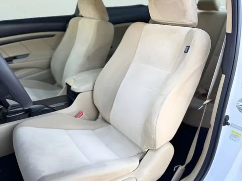 Used 2010 Honda Accord LX-S image 13