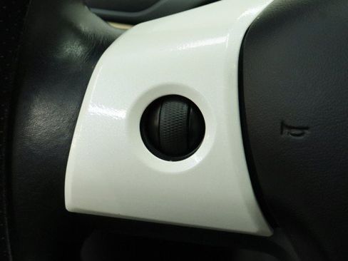 Used 2018 Tesla Model 3 Long Range RWD image 10