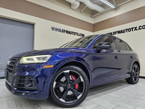 Used 2020 Audi SQ5 Prestige w/ Prestige Package image 1