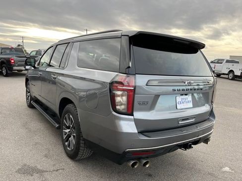 Used 2022 Chevrolet Suburban Z71 w/ Off-Road Capability Package image 12