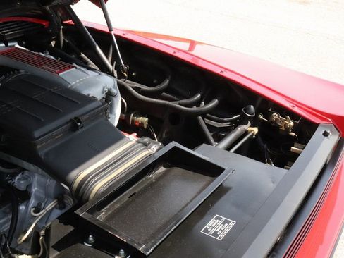 Used 1987 Ferrari Testarossa image 98