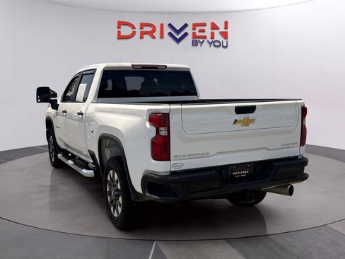 Used 2024 Chevrolet Silverado 2500 Custom w/ Custom Value Package AWD/4WD image 3