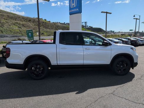 New 2026 Honda Ridgeline Black Edition image 6