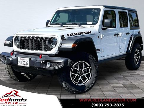 Certified 2025 Jeep Wrangler Unlimited Rubicon w/ Convenience Group AWD/4WD image 1