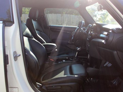 Used 2019 MINI Cooper S w/ Storage Package FWD image 37