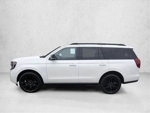 New 2025 Ford Expedition Platinum w/ Stealth Appearance Package image 5